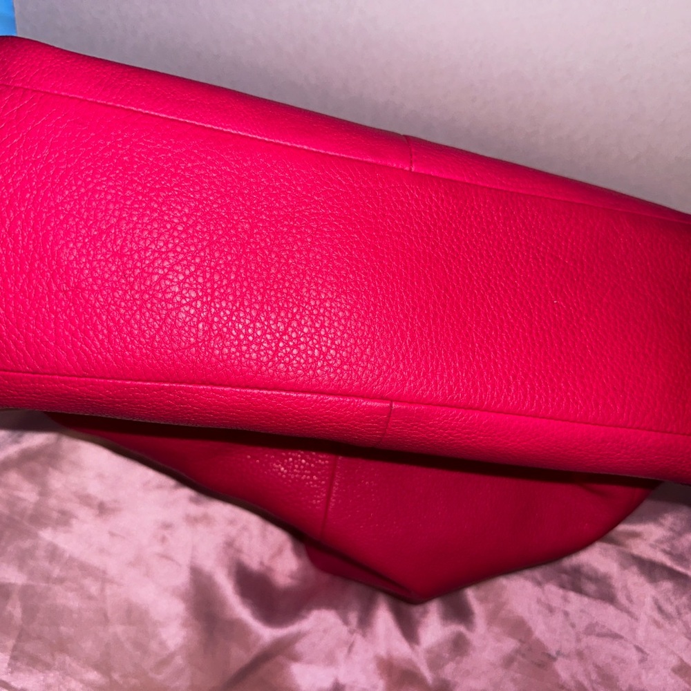 Fabulous Hot Pink Coach bag - Picture 8 of 12